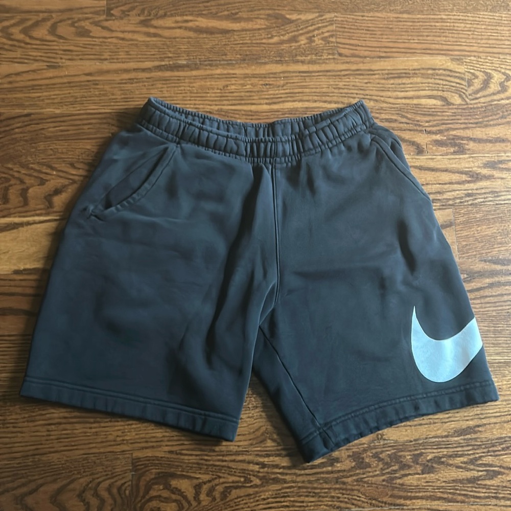 NIKE black shorts